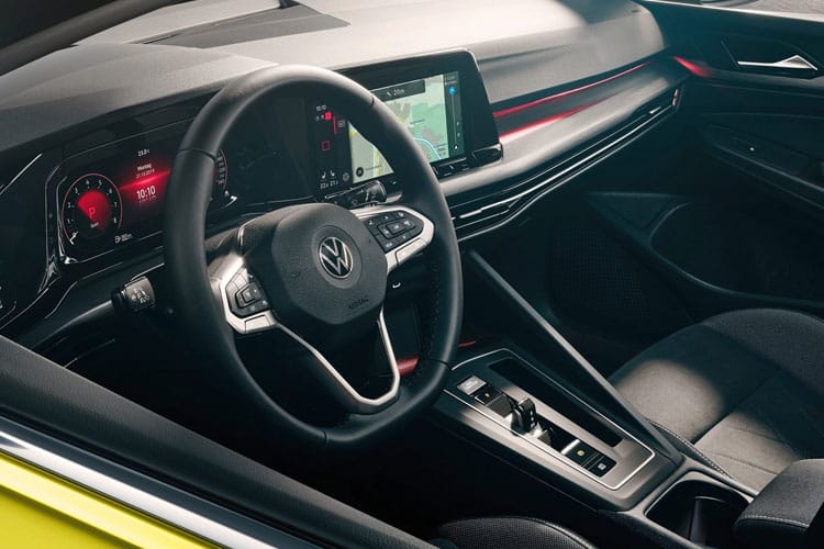 Volkswagen Golf 8 5 Door Hatch 1.5 TSI 150PS 6speed Life